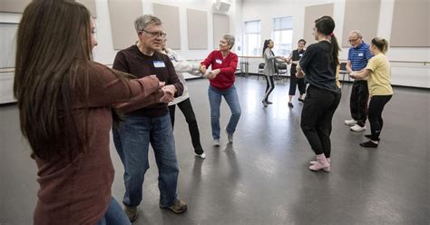 Adaptive Dance For Parkisons Classes Returns With In Person Offerings At Jmu News