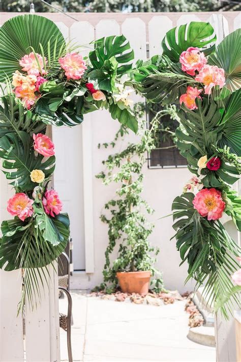 Tropicals Are Trending For Weddings Garden By The Gate Floral Design