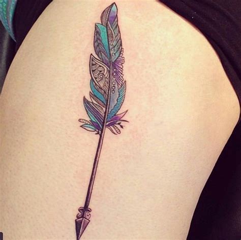 Feathers and arrows go hand in hand, both symbolically and aesthetically. Filigree feather & arrows tattoo with color | Idéias de ...