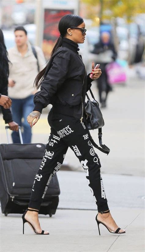 Pants Rihanna Wheretoget Rihanna Street Style Rihanna Outfits