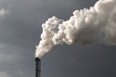 Epa Seeks To Rollback Emissions Standards To Drive Fossil Fuel Use