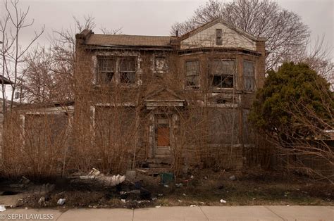 Omg You Wont Believe Whats Inside This Abandoned House Seph Lawless