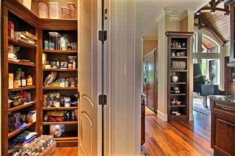 Book securely online knowing your holiday is fully protected. Nantahala Cottage at Tallulah Landing - Craftsman ...