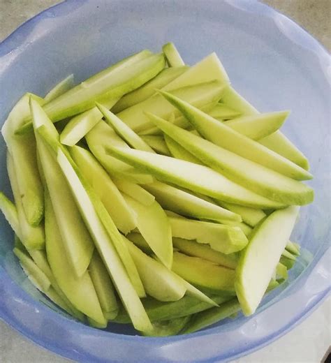 Saya ada jual jeruk pelam asam boi banjir untuk sekitar seri hartamas, bukit kiara, mutiara damansara, manjalara, gombak dan kuala lumpur. Cara Buat Jeruk Mangga Asam Boi Crunchy Krup Krap. Serius ...