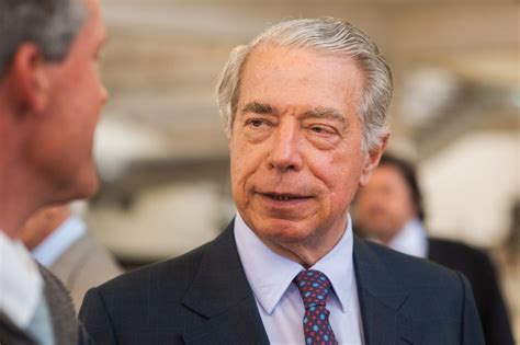 E, diariamente, os filhos, primos, amigos e vizinhos se reuniam ali, em brincadeiras infinitas. Visão | As revelações de Ricardo Salgado sobre Sócrates e ...