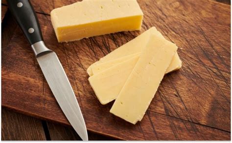 Aprenda como fazer queijo manteiga e sinta o gostinho do sertão