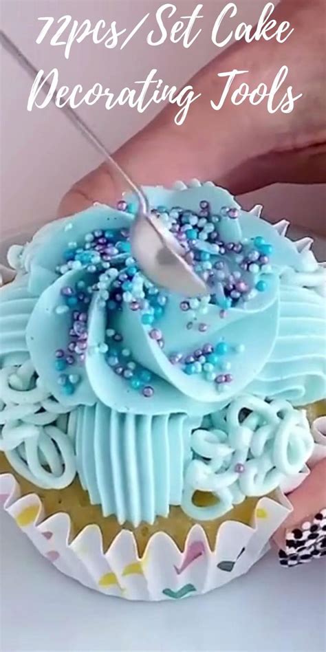 We've got four easy designs for round, sandwich and loaf cakes. 72pcs/Set Cake Decorating Tools Video in 2020 | Cake ...
