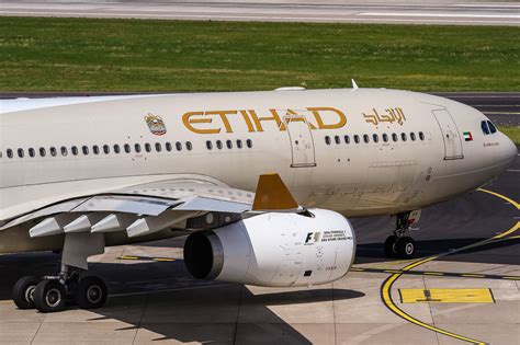 Abu Dhabis Etihad Airways Becomes First International Airline To