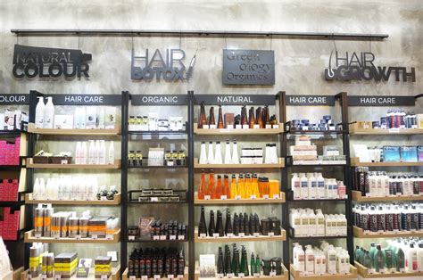 .mengeluarkan dan mengedarkan produk penjagaan rambut, penjagaan kulit, minyak wangi dan kini gatsby adalah pengeluar produk kecantikan dan rambut bagi lelaki dan wanita yang terkenal di. Jom Dapatkan Pelbagai Rangkaian Produk Penjagaan Rambut ...