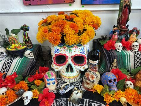 How To Make A Sugar Skull Floral Centerpiece The Crafty Chica Sugar