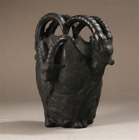 Hjorth Vase Af Sort Terracotta