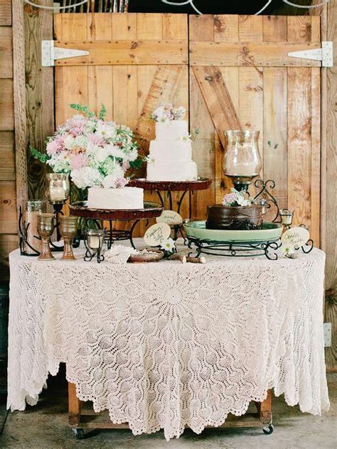 rustic cake table ideas #shabbychictable | Wedding cake table, Wedding