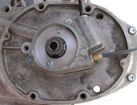 Molotov m72 diesel, bj 1953, 505ccm lombardini diesel, 2 liter / km, musik: Powerdynamo para BMW R51/R66 y Ural/Dnepr/Molotov M72