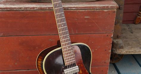 1949 Harmony Made Silvertone Hollowbody Electric Guitar