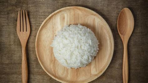 2% lemak, 89% karb, 9% prot. Shirataki, Pengganti Nasi Putih yang Sedang Tren di ...