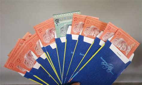 'feast of breaking the fast', ipa: Kerajaan salur Bantuan Khas Aidilfitri kepada penjawat ...