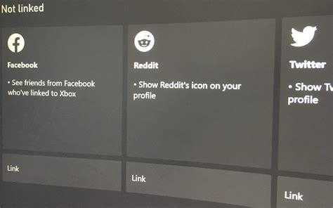 New Xbox Os Update Brings Linked Social Media Accounts On