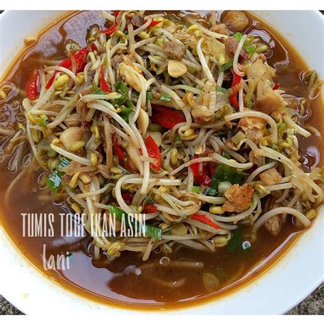 Saat membuat skripsi, anda dituntut membuat format halaman yang berbeda di word, yaitu kombinasi angka dan romawi, letak atas bawah seperti cara ini. Resep Cara Membuat Toge Ikan Asin Enak - RESEP MASAKAN ID