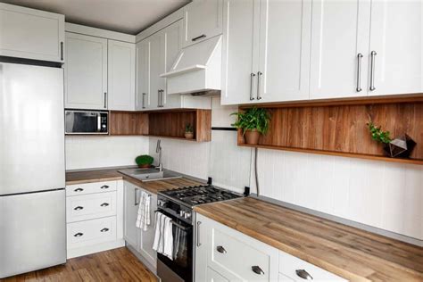 Scandinavian style kitchen with colorful details from a home of a textile designer. 75 Scandinavian Kitchen Ideas (Photos) | Scandinavian ...
