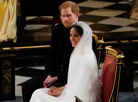 Kate's alexander mcqueen gown has got. The Happy Couple from Prince Harry and Meghan Markle's ...