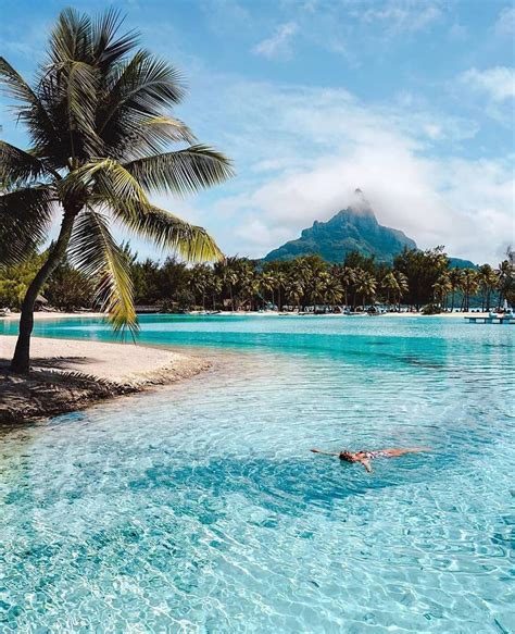 Who Wants To Go To Bora Bora And Enjoy This Breathtaking Paradise