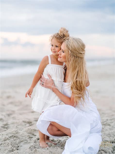 While choosing the outfit ideas for your family beach session, the number one tip to keep in mind is to find clothing that makes you feel comfortable. Blue and White Outfit Ideas for Myrtle Beach, SC Family ...