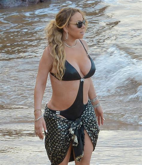 Mariah Carey Suffers Nip Slip At The Beach BootymotionTV