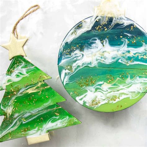 Diy Elegant Poured Resin Christmas Ornaments Sustain My Craft Habit