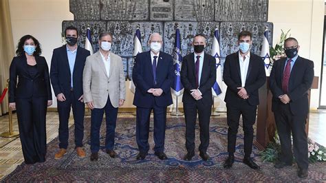 הצצה קטנה לכנס הגדול שהרעיד את המדינה. איתן סטיבה יהיה האסטרונאוט הישראלי השני שימריא לחלל ...