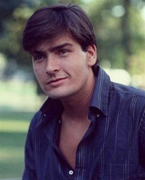 Richard 'dick' brewer (aka charlie sheen) in young guns: Pin by Jay on Charlie Sheen | Charlie sheen, Charlie ...