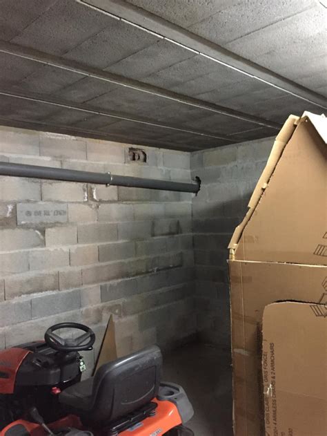 Effectivement, en présence de remontées capillaires ou d'une nappe phréatique à proximité, les. Aménagement sous-sol et humidité