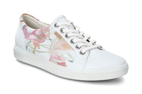 Check spelling or type a new query. 30 Jenis Sepatu Wanita yang Wajib Kamu Tahu, Sudah Punya ...