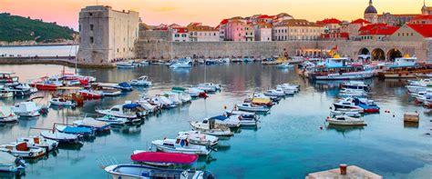 This page contains a national calendar of all 2018 public holidays. Croatia Public Holidays 2018 - PublicHolidays.eu