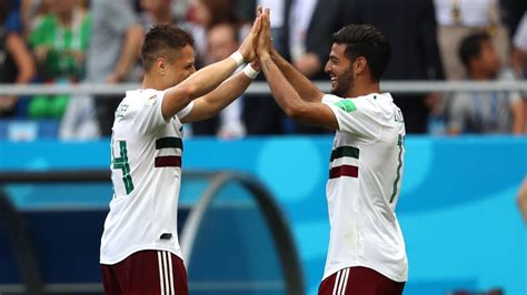 A tres días de la celebración del 12° cumpleaños de ultimate team. Carlos Vela y Chicharito embajadores de FIFA 21