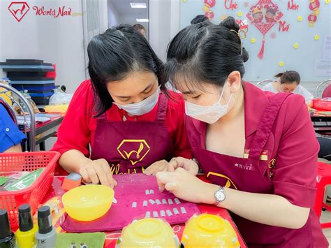 CHIA SẺ KINH NGHIỆM MỞ TIỆM NAIL CHO NGƯỜI MỚI - HỌC NAIL MỞ TIỆM UY