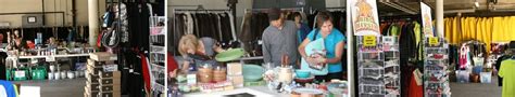 Find all the garage sales, yard sales, and estate sales on a map! Hinsdale Annual Merchant's Garage Sale | StyleChicago.com