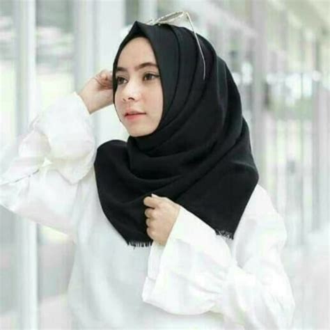 (CREAM ) Jilbab saudia WARNA CREAM ; Jilbab saudia segi empat ; Hijab