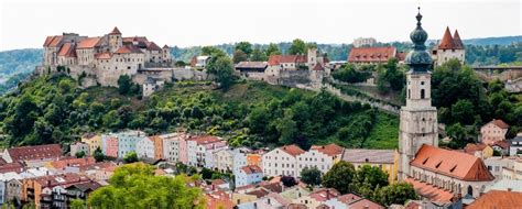 Burghausen bereits am beginn der weltlängsten burganlage erwartet sie ein museum der besonderen art. DJH Jugendherberge Burghausen - Angebote + mehr | Bayern