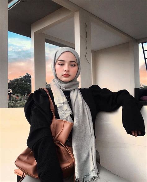 pin oleh enas mohamed di modest fashion gaya model pakaian model pakaian hijab gaya hijab