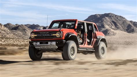 The 10 Coolest Features Of The 2022 Ford Bronco Raptor