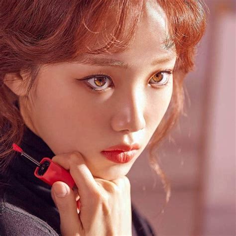 korean actress lee sung kyung 💄👄 k drama amino