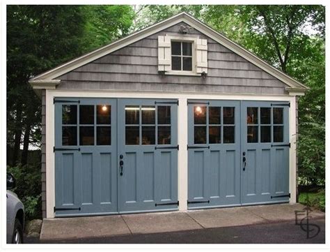 Do paint the trim around the doors either to match the door or to match the trim on the rest of. exterior color schemes | Image | home - exterior color ...