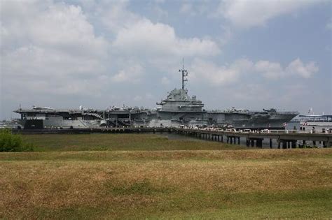 Uss Yorktown Picture Of Patriots Point Naval And Maritime Museum Mount
