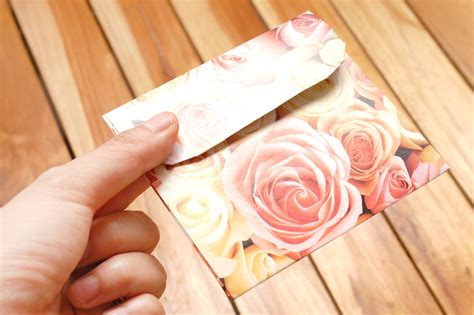 Something that you give someone, for exa.: How to Make a Gift Envelope (with Pictures) - wikiHow