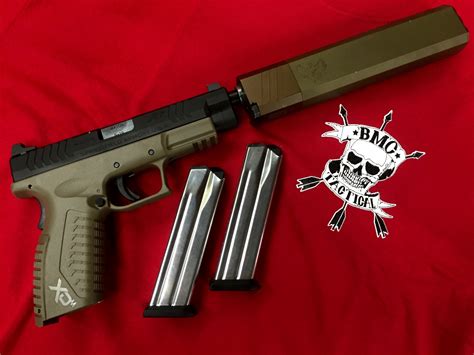 Gun Review Springfield Xdm 9mm With Threaded Barrel The Firearm Blog