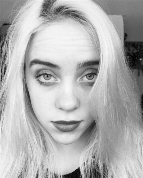 Tickets heute reduziert, sichern sie ihre sitzplätze, deutschland tickets 2021 With images) | Billie, Billie eilish, Her hair