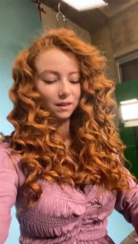 Picture Of Francesca Capaldi Red Haired Beauty Red Hair Woman
