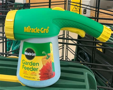 This amount of solution will feed 10 square feet of flowering. Miracle-Gro®Garden Feeder 1lb | Milaegers