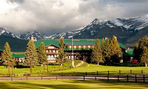 Lodging In Glacier National Park Hotels Lodges