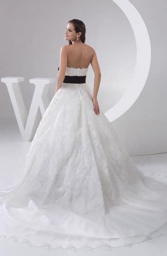 Lace Bridal Gowns Disney Princess Elegant Cinderella Western Plus Size